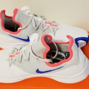 Nike Free TR 8 Women's Training Shoe
